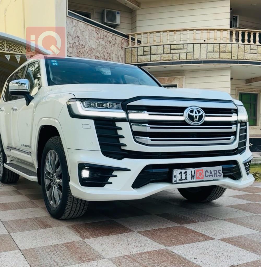 تويوتا لاندكروزر